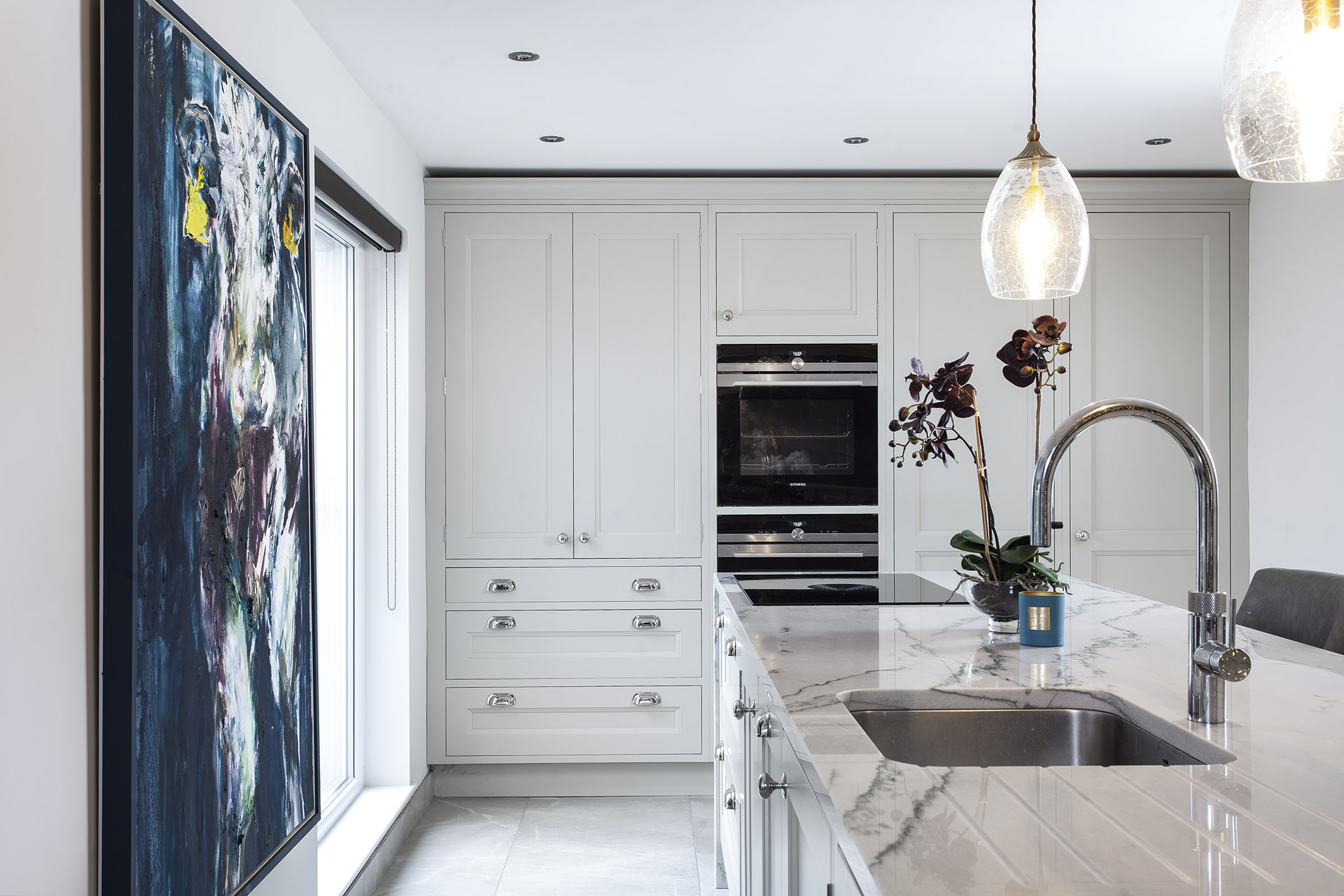 GREEN BLUE SCHULLER KITCHEN, SIEMENS APPLIANCES