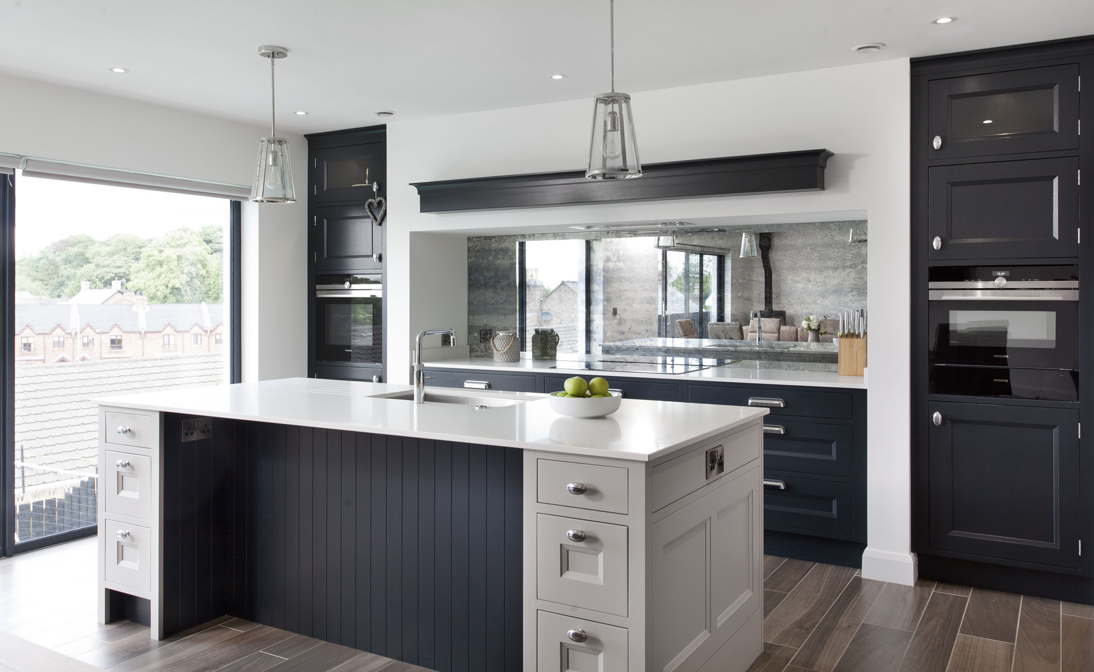 GREEN BLUE SCHULLER KITCHEN, SIEMENS APPLIANCES