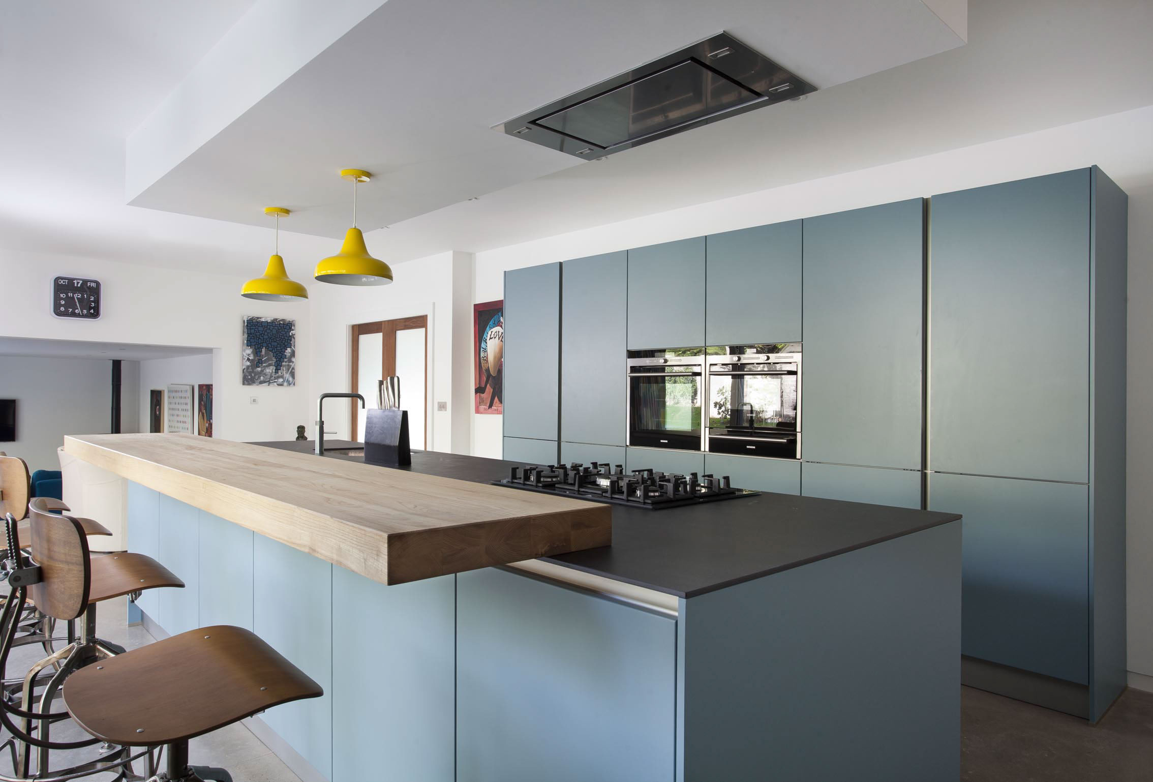 GREEN BLUE SCHULLER KITCHEN, SIEMENS APPLIANCES